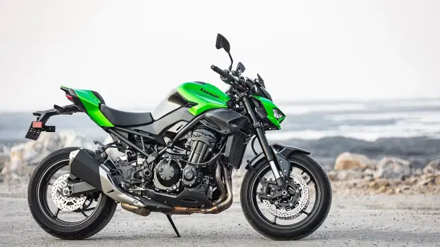 Kawasaki Z900